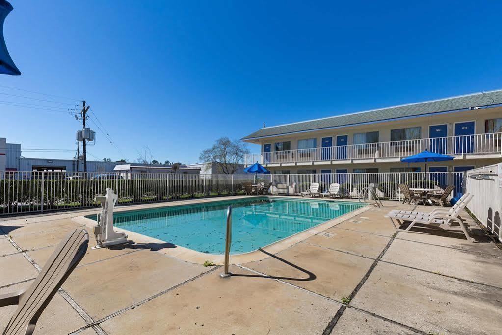 Motel 6-Conroe, Tx מראה חיצוני תמונה